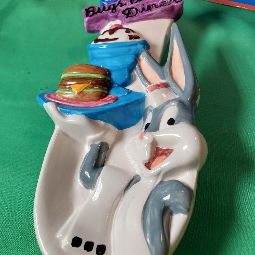 Vintage 1998 Warner Brothers Looney Tunes Bugs Bunny Diner 6" Spoon Rest